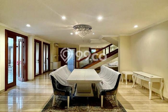 Ready to Use! Premium House LT 423m2 Desain Elegan di patra kuningan Ready to Use! Premium House LT 423m2 Desain Elegan di patra kuningan