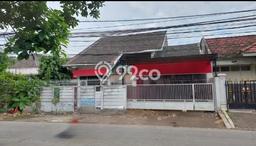 Dijual Rumah Premium dengan Fasilitas Sekitar Komplit di Cinere, Depok Dijual Rumah Premium dengan Fasilitas Sekitar Komplit di Cinere, Depok