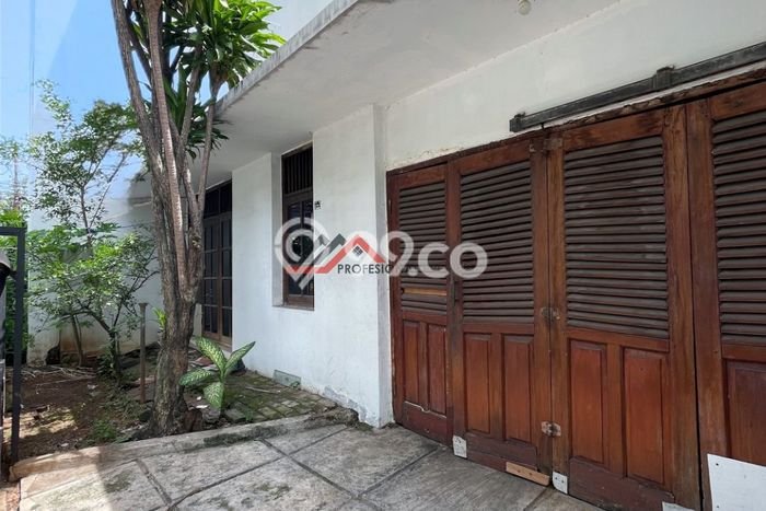 Rumah Mewah Dijual LT 263m2 di Cilandak, Jakarta Selatan Rumah Mewah Dijual LT 263m2 di Cilandak, Jakarta Selatan