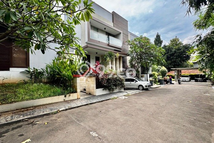 Rumah Elit LB 500m2 Siap Pakai Desain Elegan di Kemang, Jakarta Selatan Rumah Elit LB 500m2 Siap Pakai Desain Elegan di Kemang, Jakarta Selatan