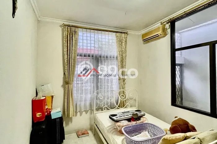 Rumah Elit Modern Siap Huni di Tanjung Barat Jakarta Selatan Rumah Elit Modern Siap Huni di Tanjung Barat Jakarta Selatan