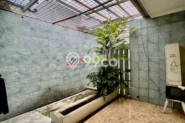 Rumah Elit Modern Siap Huni di Tanjung Barat Jakarta Selatan Rumah Elit Modern Siap Huni di Tanjung Barat Jakarta Selatan