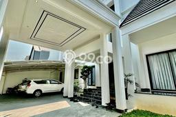 Jual Rumah Mewah Elegan Dengan View Cantik di Tanjung Barat, Jakarta Selatan Jual Rumah Mewah Elegan Dengan View Cantik di Tanjung Barat, Jakarta Selatan