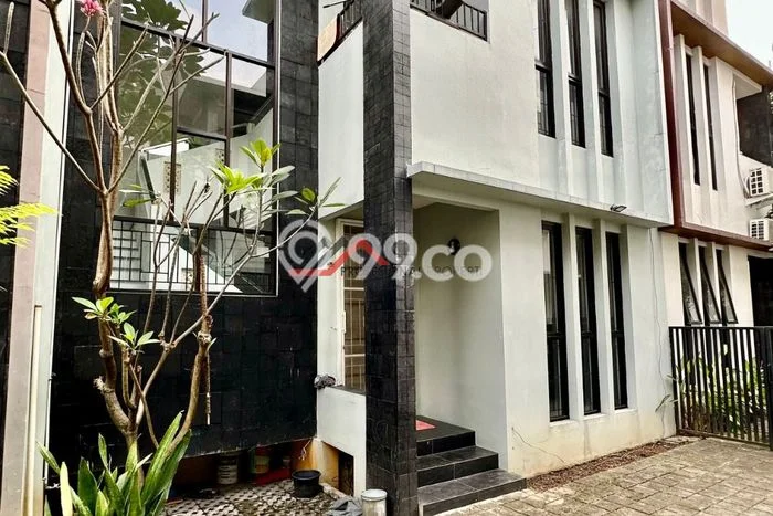 Rumah Elit Modern Siap Huni di Fatmawati Jakarta Selatan Rumah Elit Modern Siap Huni di Fatmawati Jakarta Selatan