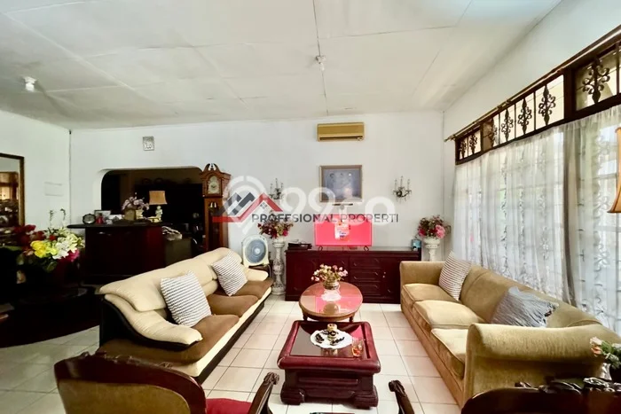 Rumah Elit Modern Tanpa Renovasi di Cipete Jakarta Selatan Rumah Elit Modern Tanpa Renovasi di Cipete Jakarta Selatan