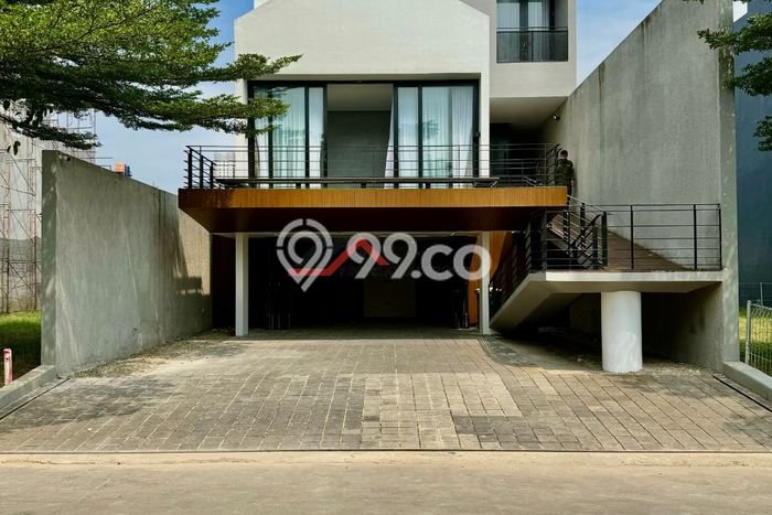 Dijual Rumah Luas Elegan Dengan View Eksklusif di Ampera, Jakarta Selatan Dijual Rumah Luas Elegan Dengan View Eksklusif di Ampera, Jakarta Selatan