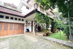 Rumah Elit Modern Tanpa Renovasi di Lebak Bulus Jakarta Selatan Rumah Elit Modern Tanpa Renovasi di Lebak Bulus Jakarta Selatan
