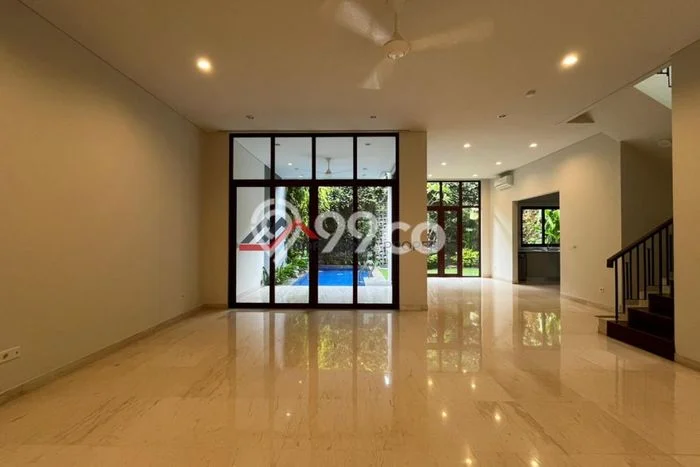 Sewa Rumah Harga Terjangkau di Kemang Jakarta Selatan Punya 4 Kamar Tidur Sewa Rumah Harga Terjangkau di Kemang Jakarta Selatan Punya 4 Kamar Tidur