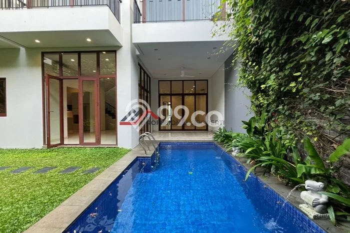 Sewa Rumah Harga Terjangkau di Kemang Jakarta Selatan Punya 4 Kamar Tidur Sewa Rumah Harga Terjangkau di Kemang Jakarta Selatan Punya 4 Kamar Tidur