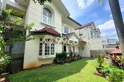 Dijual Hunian Mewah dengan Fasilitas Sekitar Komplit di Kebayoran Baru, Jakarta Selatan Dijual Hunian Mewah dengan Fasilitas Sekitar Komplit di Kebayoran Baru, Jakarta Selatan