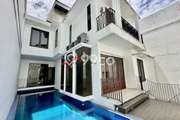 Jual Rumah Mewah Megah Dengan View Cantik di Cipete, Jakarta Selatan Jual Rumah Mewah Megah Dengan View Cantik di Cipete, Jakarta Selatan