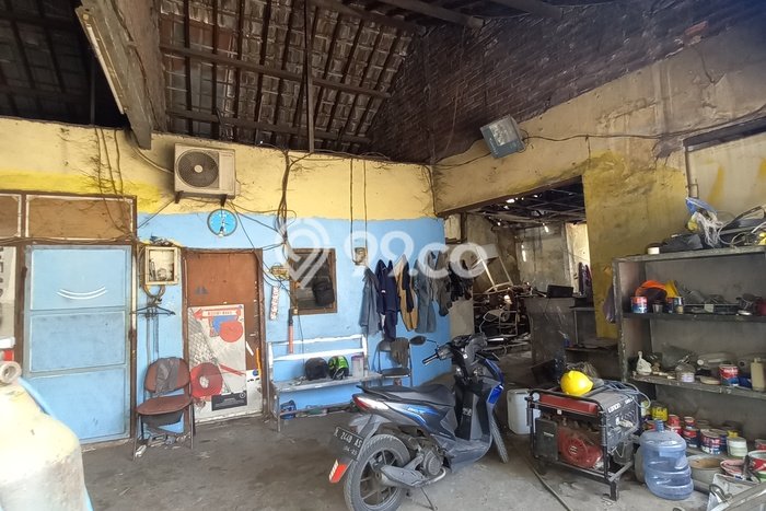 Unit Gudang Dijual di Taman Sidoarjo Luas Tanah 634m2, Luas Bangunan 204m2 Unit Gudang Dijual di Taman Sidoarjo Luas Tanah 634m2, Luas Bangunan 204m2