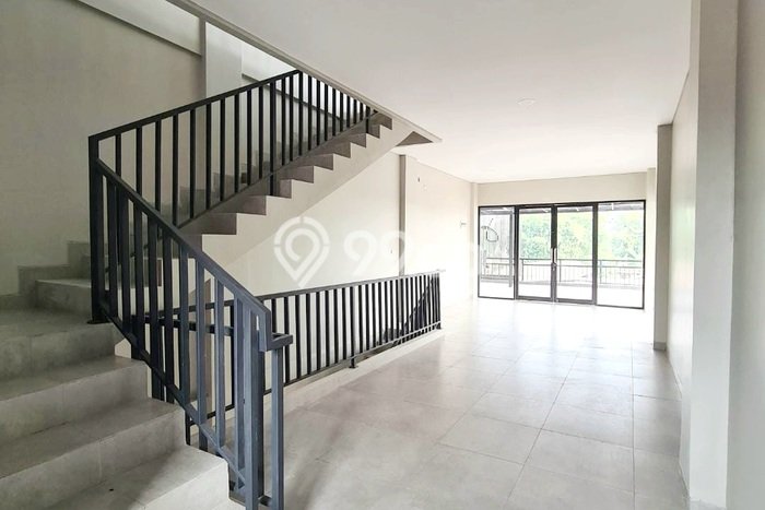 Ruko Area Komersial Kawasan Sawangan, Luas 214m², Mainroad Ruko Area Komersial Kawasan Sawangan, Luas 214m², Mainroad