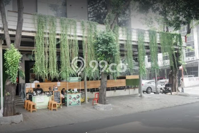 Ruko Dijual di Jakarta Barat LT 287m2 & LB 600m2 Lokasi Terbaik! Ruko Dijual di Jakarta Barat LT 287m2 & LB 600m2 Lokasi Terbaik!