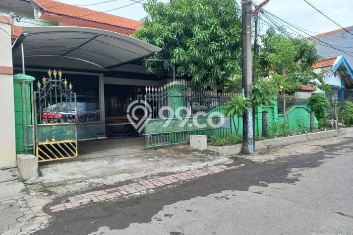 Hot Offer Hunian Premium Ideal dan Luas di Asemrowo, Surabaya Hot Offer Hunian Premium Ideal dan Luas di Asemrowo, Surabaya