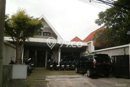 Unit Komersial Dijual di Surabaya LT 421m2 & LB 421m2 Unit Komersial Dijual di Surabaya LT 421m2 & LB 421m2