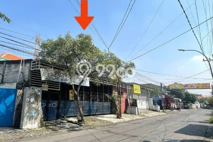 Cocok Untuk Investasi! Dijual Kost di Surabaya Kota 25 Kamar Cocok Untuk Investasi! Dijual Kost di Surabaya Kota 25 Kamar