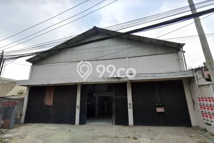 Gudang Dijual di Surabaya LT 900m2 & LB 900m2 Lokasi Terbaik! Gudang Dijual di Surabaya LT 900m2 & LB 900m2 Lokasi Terbaik!