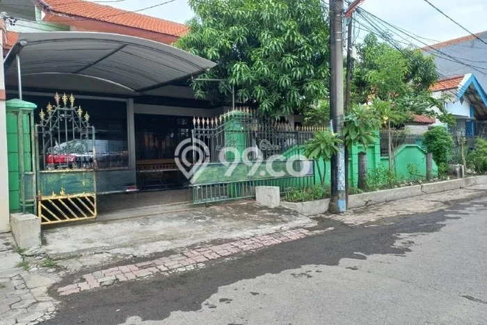 Hot Offer Hunian Premium Ideal dan Luas di Asemrowo, Surabaya Hot Offer Hunian Premium Ideal dan Luas di Asemrowo, Surabaya