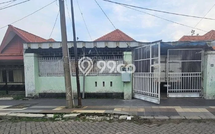 Rumah Luxury Modern Tanpa Renovasi di Surabaya Kota Surabaya Rumah Luxury Modern Tanpa Renovasi di Surabaya Kota Surabaya