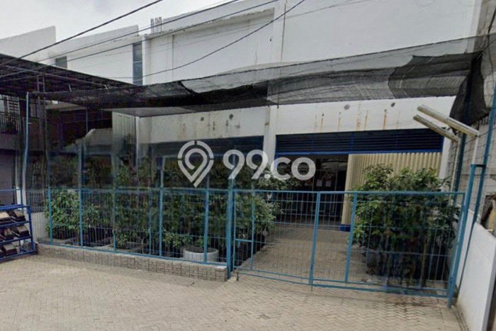 PELUANG EMAS! Gudang Kawasan Buduran, Luas 460m2m², Pusat Bisnis PELUANG EMAS! Gudang Kawasan Buduran, Luas 460m2m², Pusat Bisnis