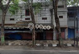Area Ramai! Ruko Dijual di Tuban untuk Bisnis Luas Bangunan 872m2 Area Ramai! Ruko Dijual di Tuban untuk Bisnis Luas Bangunan 872m2