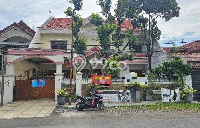 Dijual Rumah Premium dengan Fasilitas Sekitar Lengkap di Rungkut, Surabaya Dijual Rumah Premium dengan Fasilitas Sekitar Lengkap di Rungkut, Surabaya