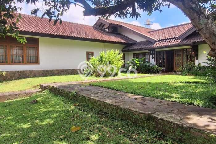 Dijual Hunian Mewah dengan Fasilitas Sekitar Lengkap di Sukajadi, Bandung Dijual Hunian Mewah dengan Fasilitas Sekitar Lengkap di Sukajadi, Bandung