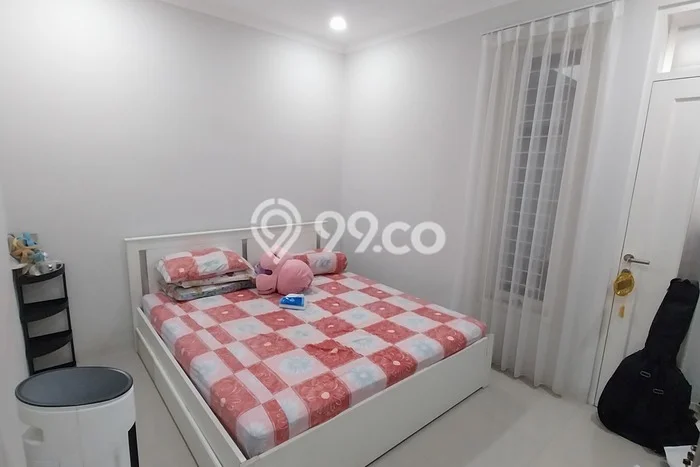 Rumah Mewah LB 195m2 Siap Huni Desain Elegan di Pasir Koja, Bandung Rumah Mewah LB 195m2 Siap Huni Desain Elegan di Pasir Koja, Bandung