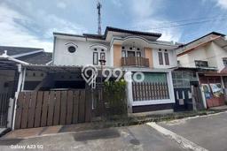 Rumah Strategis Modern Lb 250m2 di Kiaracondong, Bandung Rumah Strategis Modern Lb 250m2 di Kiaracondong, Bandung