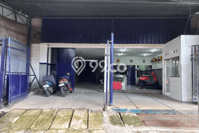 Ruko Bagus Dijual LB 250m2 Lokasi Strategis Bandung Area Cocok untuk Berbisnis Ruko Bagus Dijual LB 250m2 Lokasi Strategis Bandung Area Cocok untuk Berbisnis
