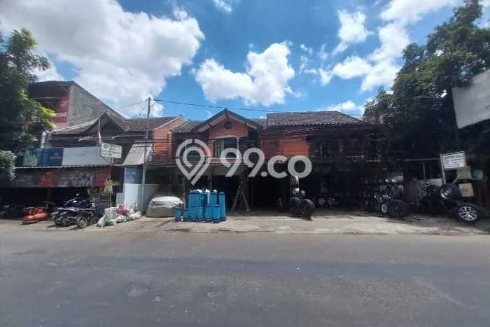 Unit Ruko Dijual di Bandung LT 122m2 & LB 100m2 Unit Ruko Dijual di Bandung LT 122m2 & LB 100m2