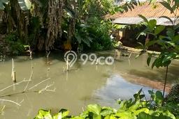 Lahan Strategis di Cileunyi Dijual dengan Luas 1524m2 Lahan Strategis di Cileunyi Dijual dengan Luas 1524m2