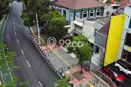 Ruko Bagus Dijual LB 600m2 Lokasi Strategis Jakarta Selatan Area Cocok untuk Berbisnis Ruko Bagus Dijual LB 600m2 Lokasi Strategis Jakarta Selatan Area Cocok untuk Berbisnis