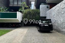 Siap Huni Rumah Mewah 4 Kamar di Kebayoran Baru Dekat ke Mana Saja Siap Huni Rumah Mewah 4 Kamar di Kebayoran Baru Dekat ke Mana Saja