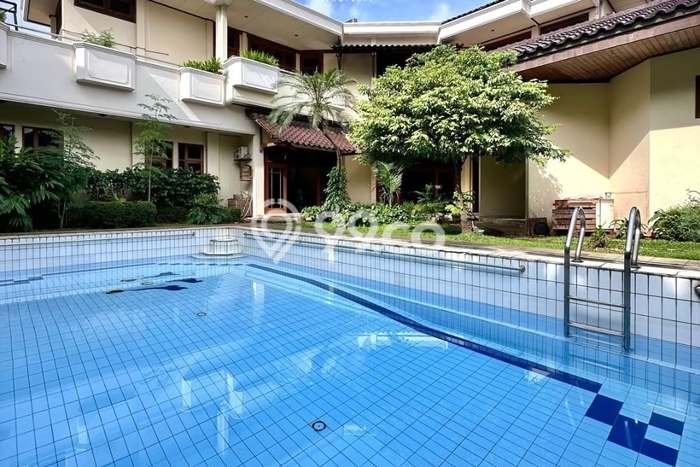 Ready to Use! Premium House LT 1251m2 Desain Modern di Patra Kuningan Ready to Use! Premium House LT 1251m2 Desain Modern di Patra Kuningan