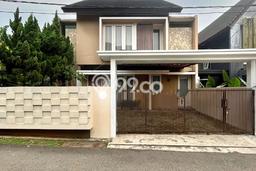 Dijual Rumah Luas Elegan Dengan View Cantik di Bintaro, Jakarta Selatan Dijual Rumah Luas Elegan Dengan View Cantik di Bintaro, Jakarta Selatan