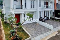 Dijual Rumah Mewah Megah Dengan View Cantik di Pejaten, Jakarta Selatan Dijual Rumah Mewah Megah Dengan View Cantik di Pejaten, Jakarta Selatan