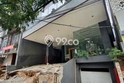 Ruko Bagus LT 161m2 LB 1400m2 Dijual di Tanah Abang Jakarta Pusat Ruko Bagus LT 161m2 LB 1400m2 Dijual di Tanah Abang Jakarta Pusat