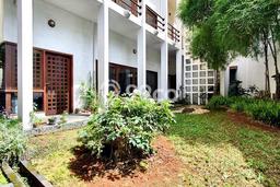 Siap Huni Hunian Elit 4 Kamar di Menteng Dekat ke Mana Pun Siap Huni Hunian Elit 4 Kamar di Menteng Dekat ke Mana Pun