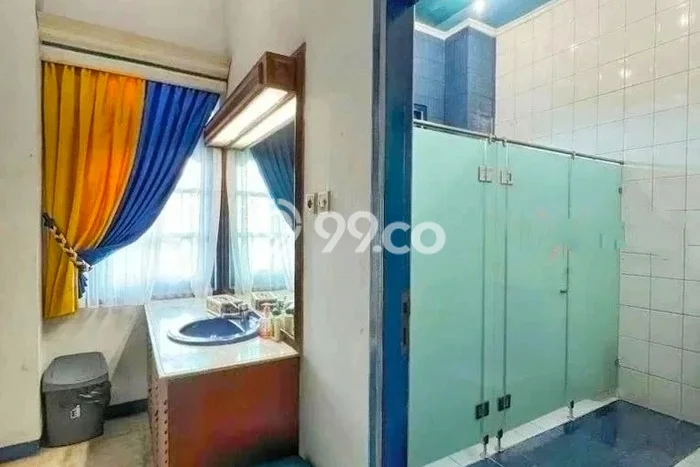 Rumah Mewah Akses Strategis di Jakarta Selatan Unfurnished Rumah Mewah Akses Strategis di Jakarta Selatan Unfurnished