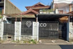 PRIME LOCATION! Rumah Berkembang di Kebayoran Baru, LT 220m2m² Bangunan 220m2m² PRIME LOCATION! Rumah Berkembang di Kebayoran Baru, LT 220m2m² Bangunan 220m2m²