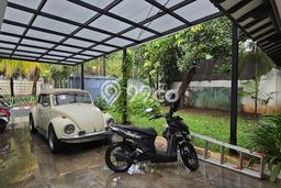 Rumah Mewah LB 400m2 Siap Huni Desain Elegan di Senopati, Jakarta Selatan Rumah Mewah LB 400m2 Siap Huni Desain Elegan di Senopati, Jakarta Selatan