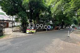 Dijual Hunian Mewah dengan Fasilitas Sekitar Komplit di Kebayoran Baru, Jakarta Selatan Dijual Hunian Mewah dengan Fasilitas Sekitar Komplit di Kebayoran Baru, Jakarta Selatan