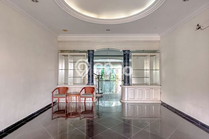 Hot Offer Hunian Mewah Ideal dan Luas di Menteng, Jakarta Pusat Hot Offer Hunian Mewah Ideal dan Luas di Menteng, Jakarta Pusat