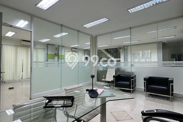 Dijual Ruko di Tebet Jakarta Selatan LT 285m2 / LB 525m2 Dijual Ruko di Tebet Jakarta Selatan LT 285m2 / LB 525m2