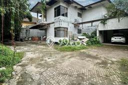 Tanah Dijual Lokasi Strategis di Jakarta Selatan dengan Luas 2149m2 Tanah Dijual Lokasi Strategis di Jakarta Selatan dengan Luas 2149m2