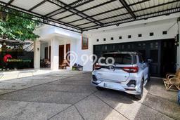Ready to Use! Luxury House LT 425m2 Desain Modern di Pondok Indah Ready to Use! Luxury House LT 425m2 Desain Modern di Pondok Indah