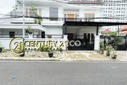 Dijual Rumah Luas Elegan Dengan View Cantik di Lebak Bulus, Jakarta Selatan Dijual Rumah Luas Elegan Dengan View Cantik di Lebak Bulus, Jakarta Selatan