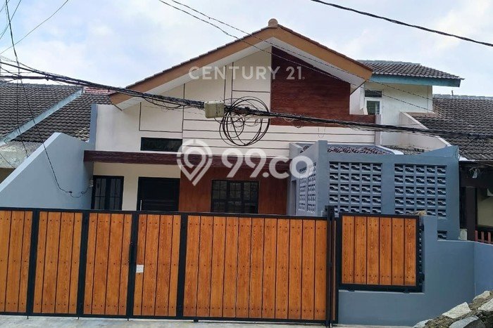 Rumah Strategis Modern Lb 103m2 di Ciputat, Tangerang Selatan Rumah Strategis Modern Lb 103m2 di Ciputat, Tangerang Selatan